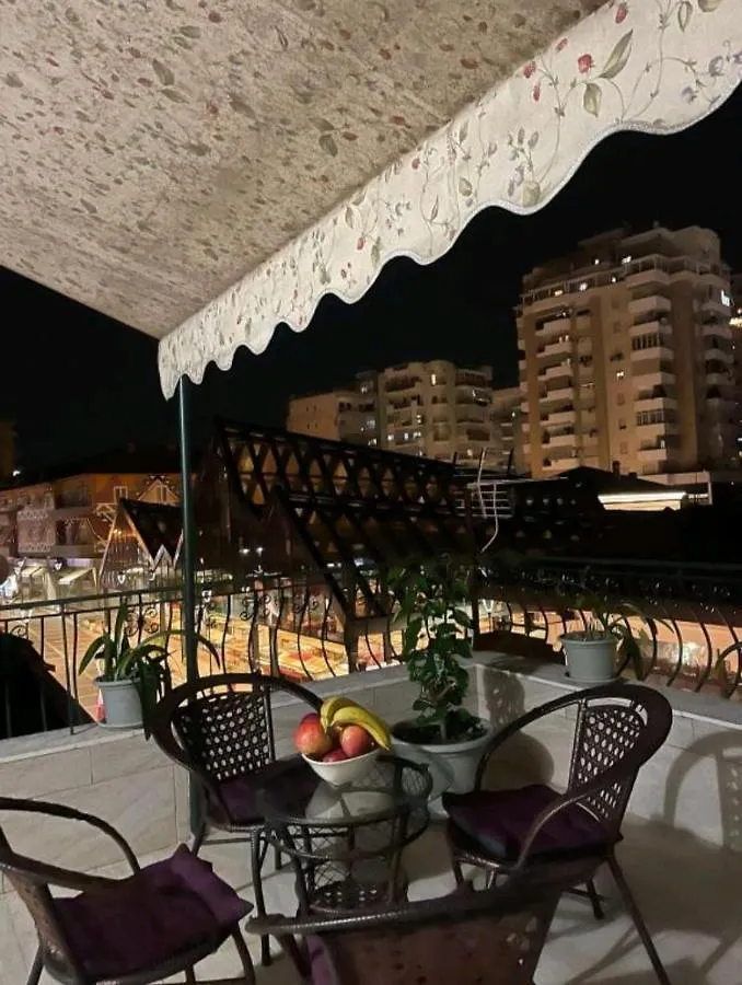 Npazar Apartment ティラナ アルバニア